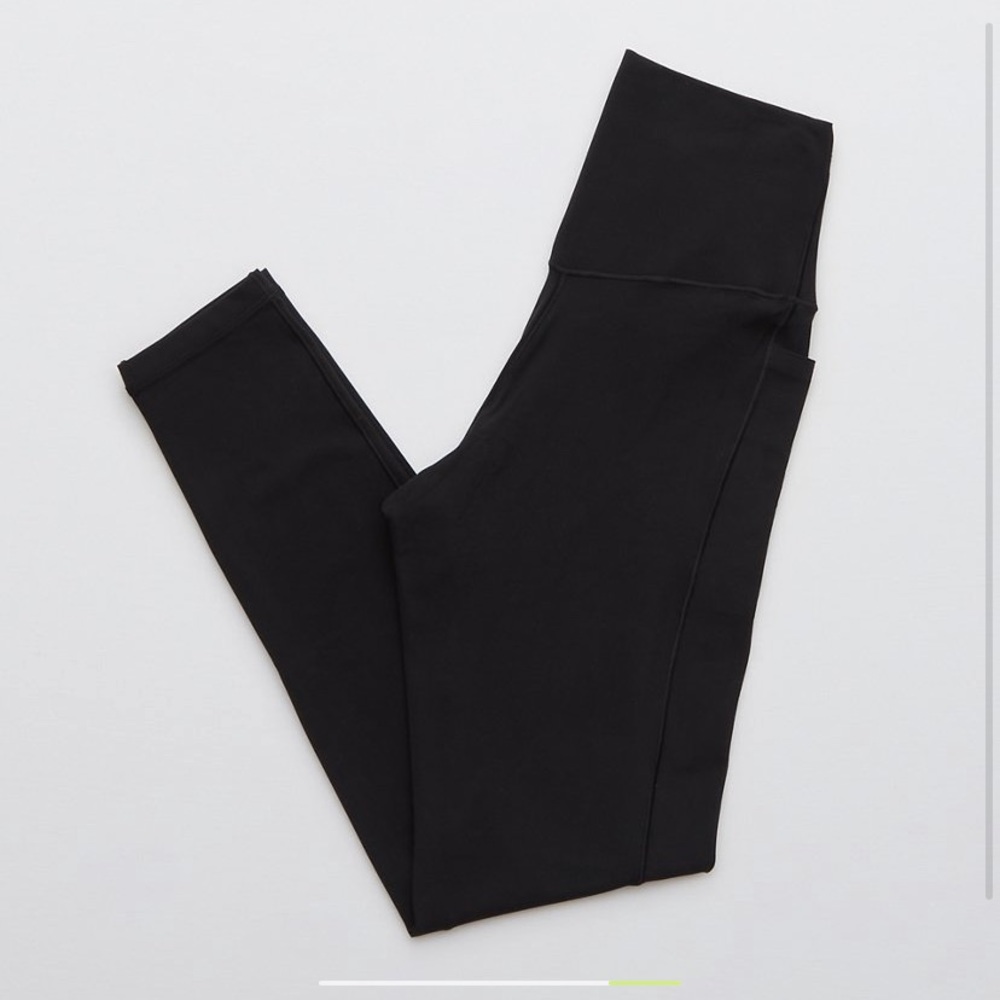 OFFLINE By Aerie Real Me Xtra Crossover High Waisted Pocket Leggings